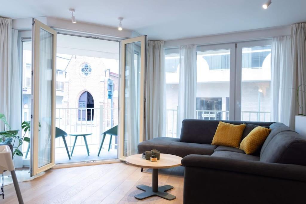 A Bien Venue - Modern Appartement, 50M Van Zee Knokke-Le-Zoute Extérieur photo